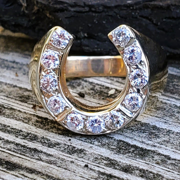 10k Yellow Gold Diamond Horseshoe Ring   DGR-23306